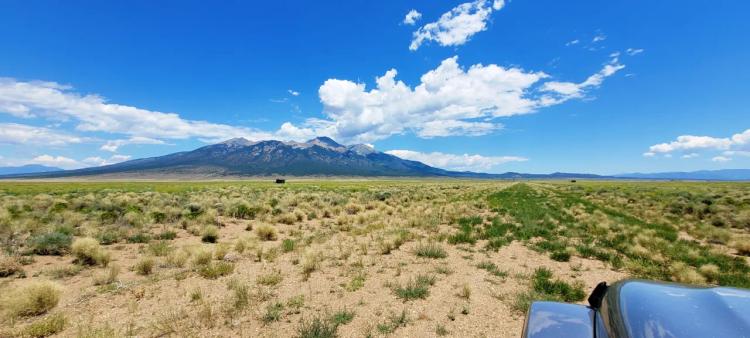 Spacious Corner Lot - Mountain Views - 5 acres - Mobiles Modulars allowed