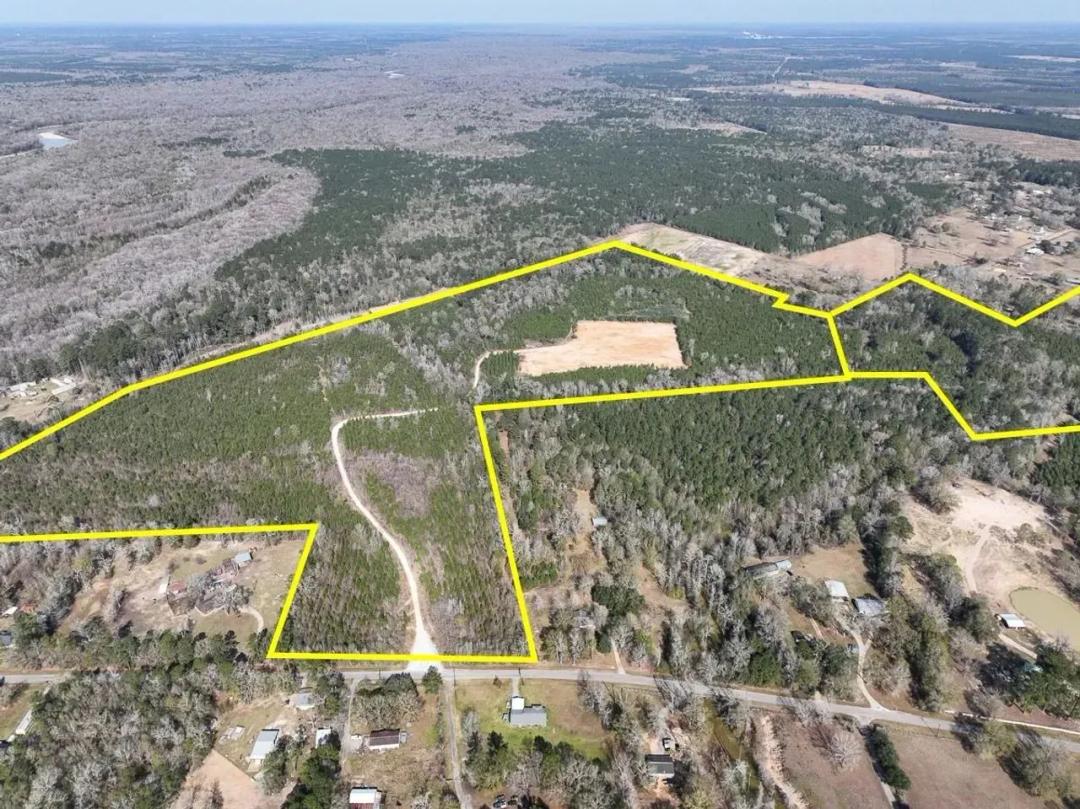 112 Acres | Lakeview Road | 01541