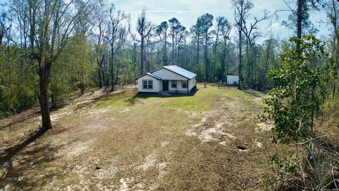 Modern Remodel on 1.4 Acres!