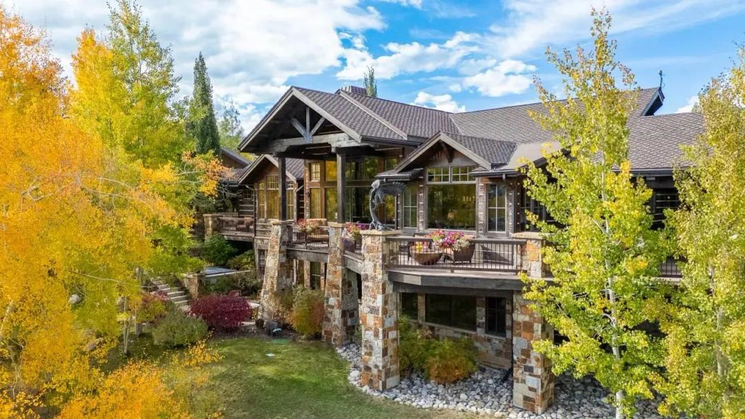 330 High Park Court