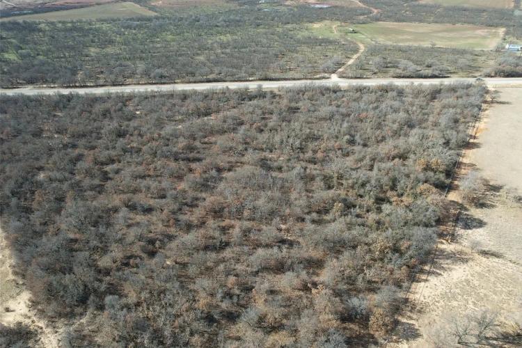 New Listing!! 11+/- Acres, Jones County
