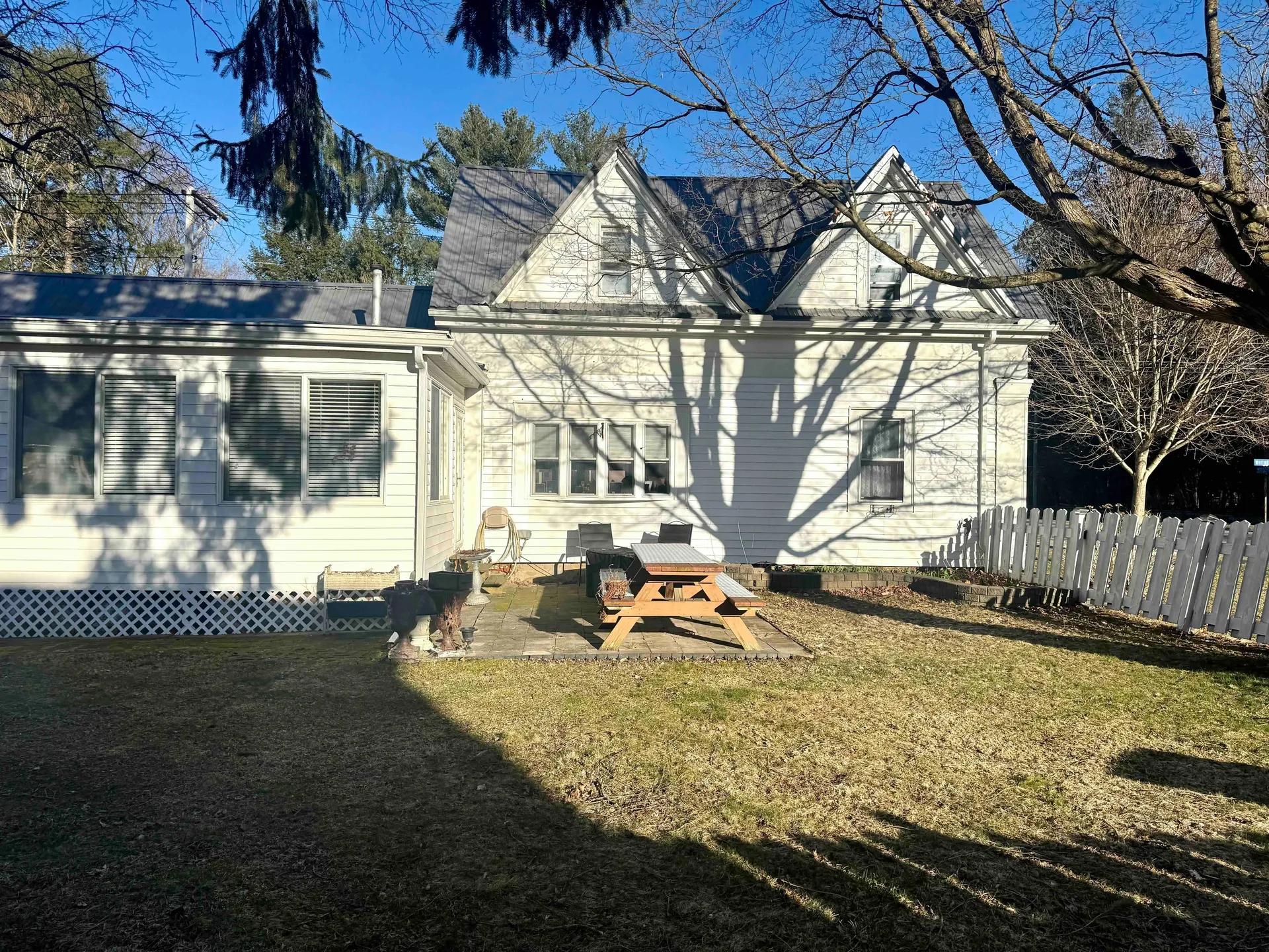79398202-25