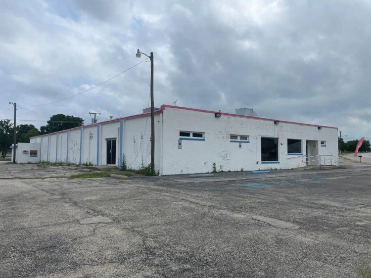 Commercial Building with Nostalgic Charm in Graham, TX