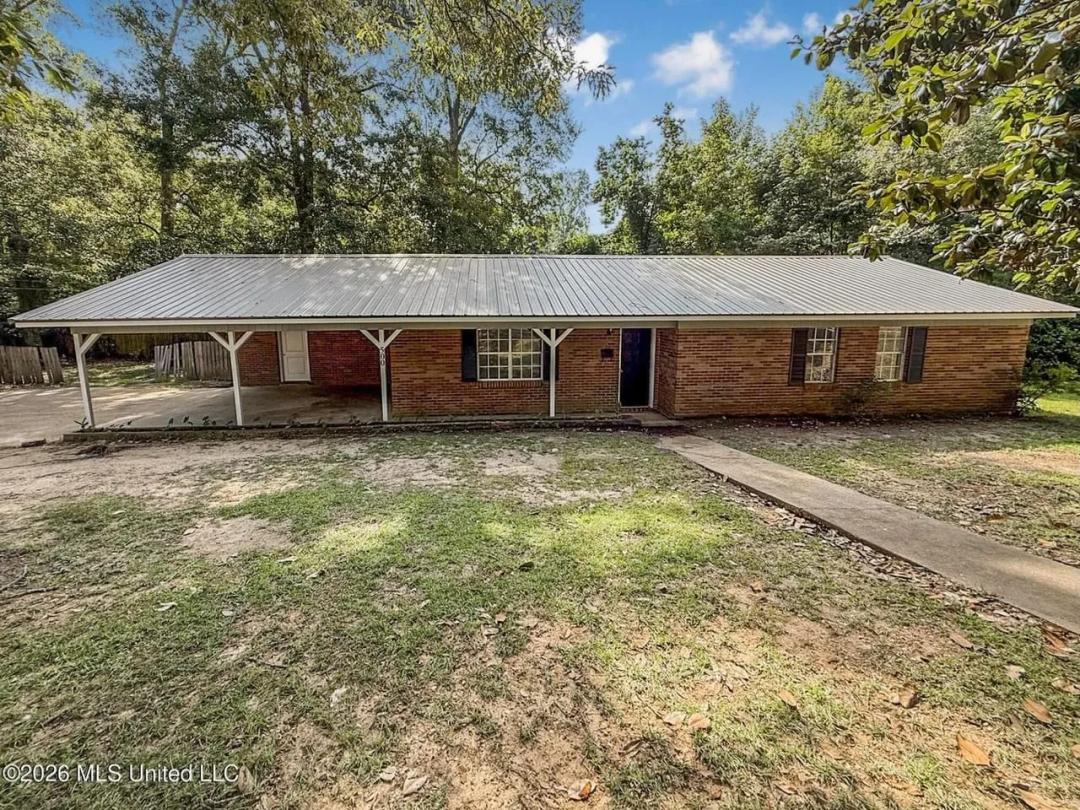 Remodeled Home for Sale in Town Pike County 