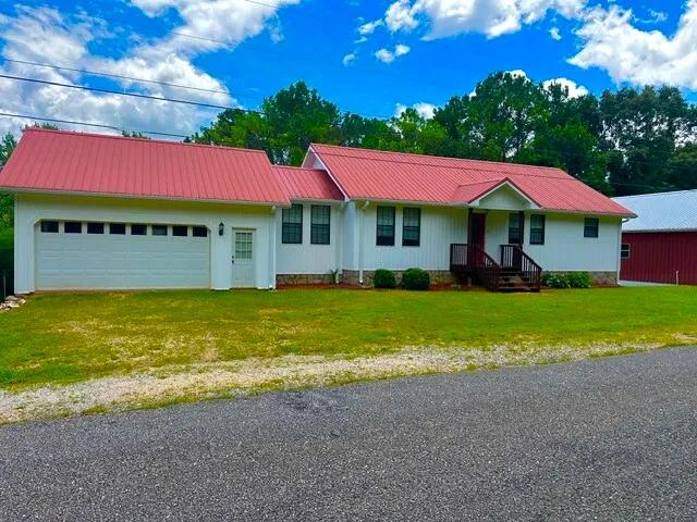 4 Bedrooms2 Bathroom on 16.00 Acres at 184 Cedar Ridge Estate