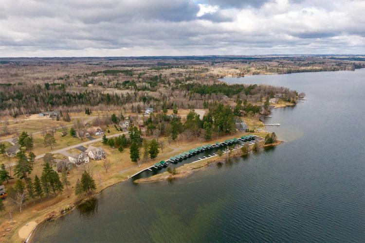 Great location on Leech Lake!
