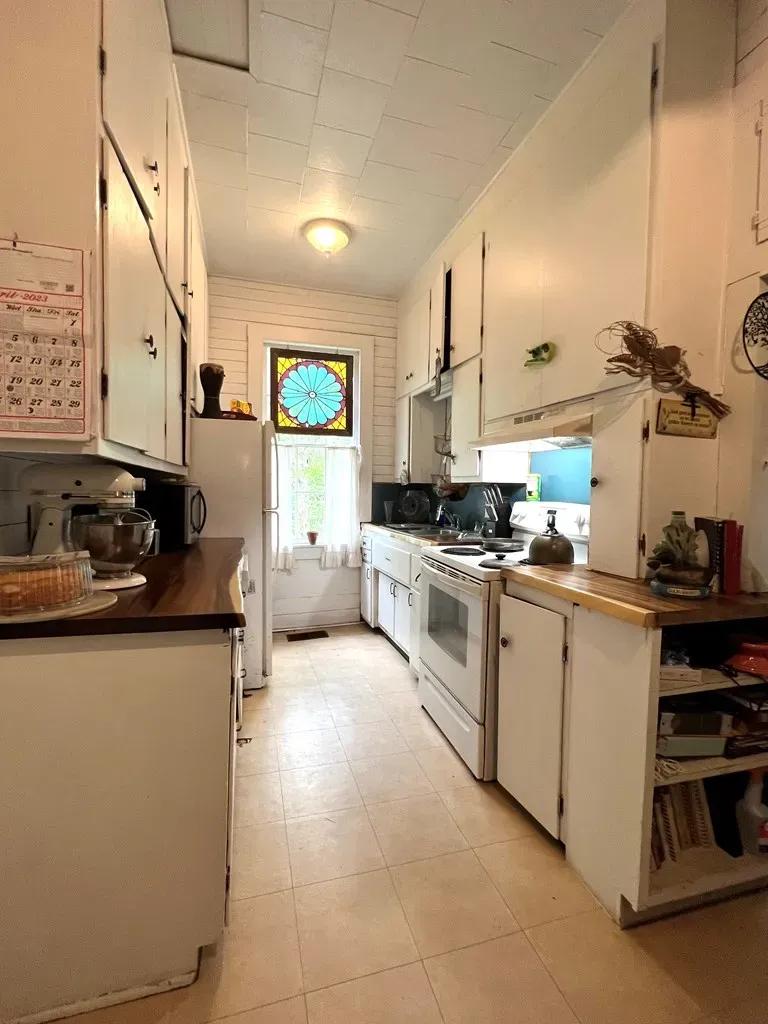 1237-main-st-woodville-11