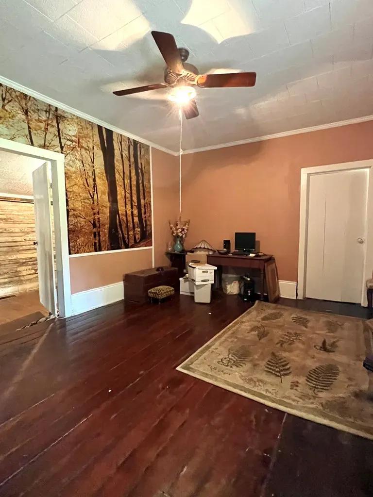 1237-main-st-woodville-18