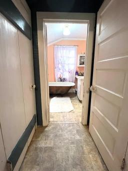 1237-main-st-woodville-19