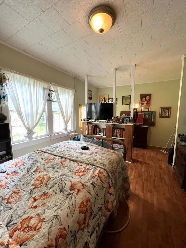 1237-main-st-woodville-23
