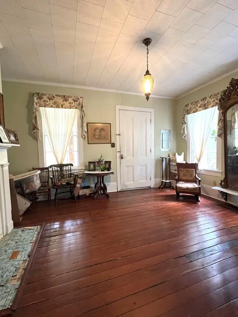 1237-main-st-woodville-7