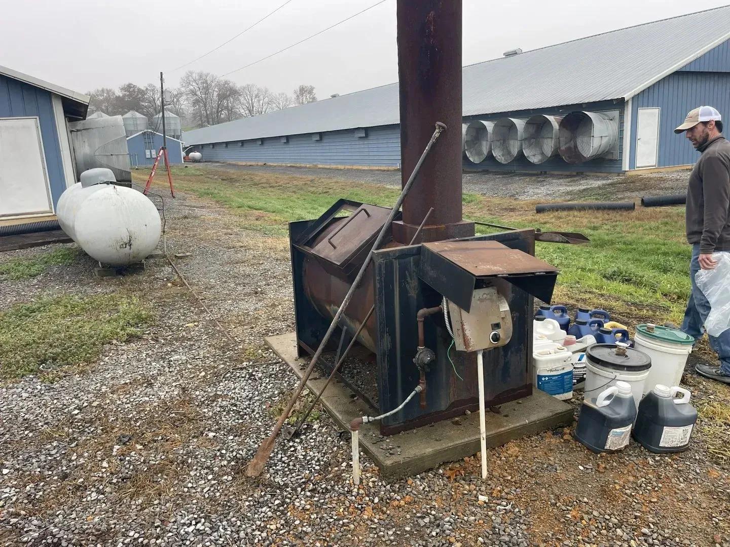 7976894-26