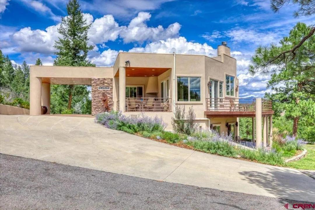994 Cool Pines Drive (832395)