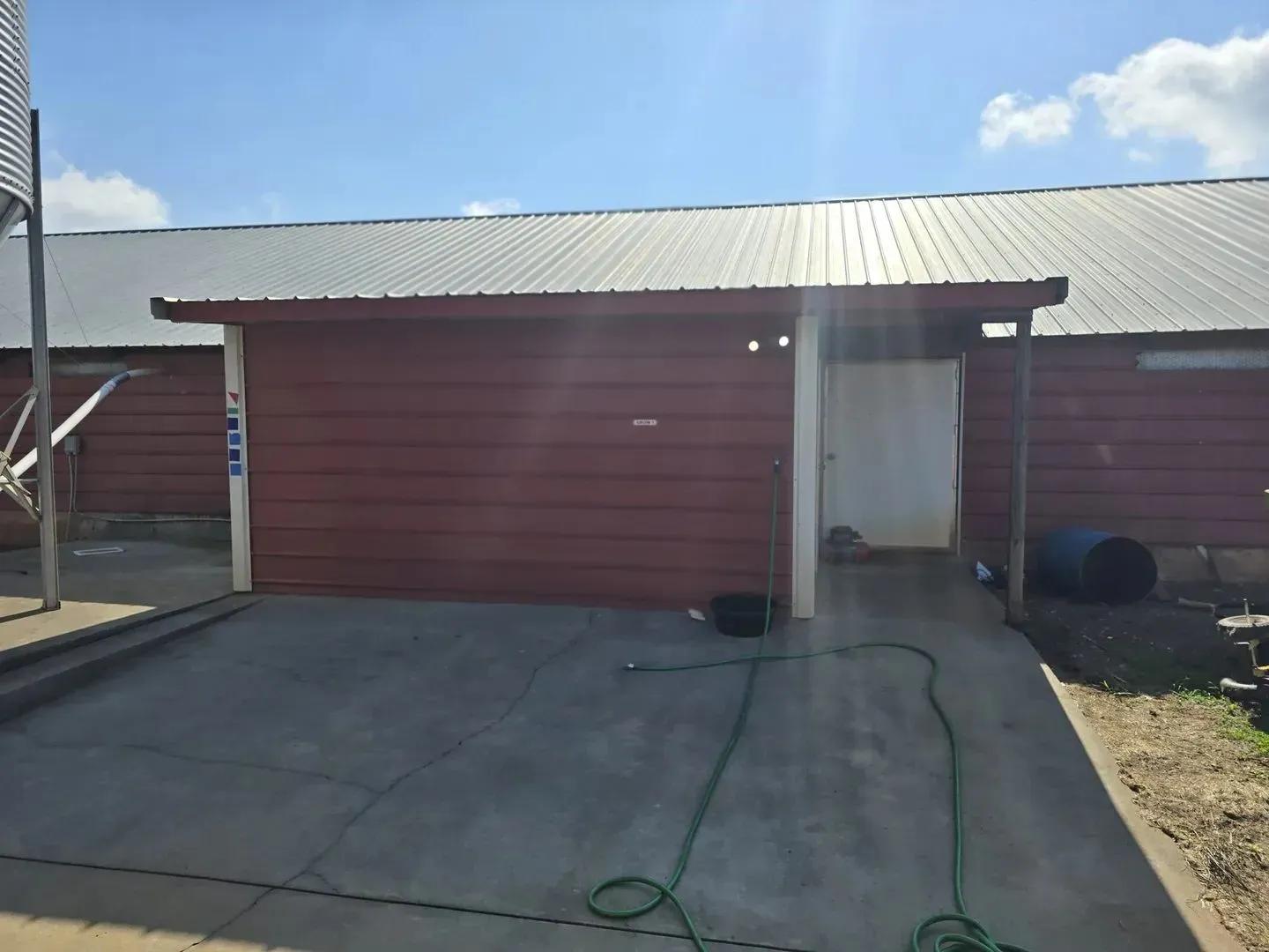 80525811-34