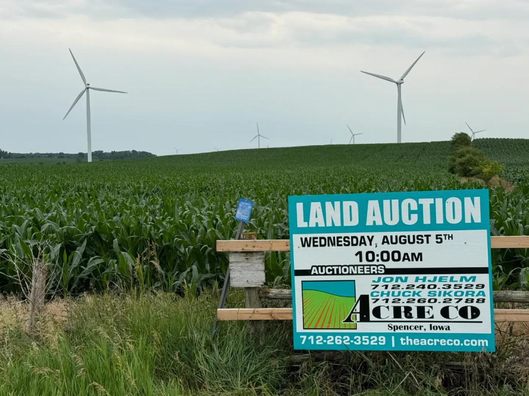 155 Acres Dickinson County, Iowa