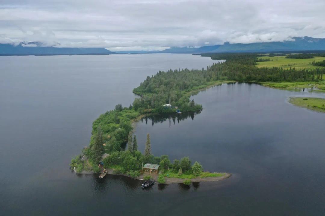 Iris Point