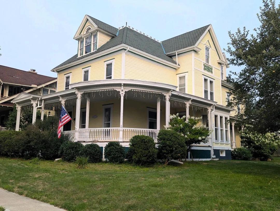 Charming Victorian Home in the Village of Wellsville NY 112 Jefferson St