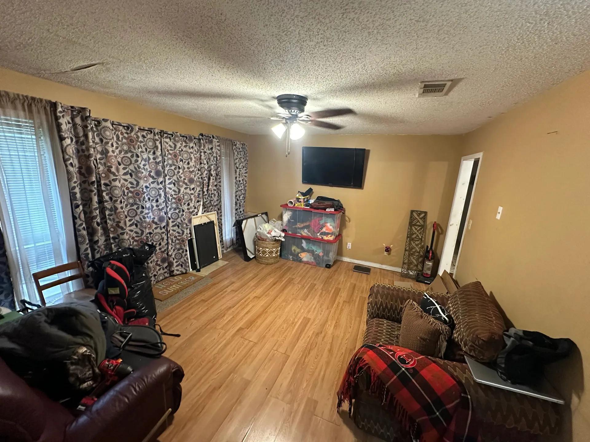 81453354-11