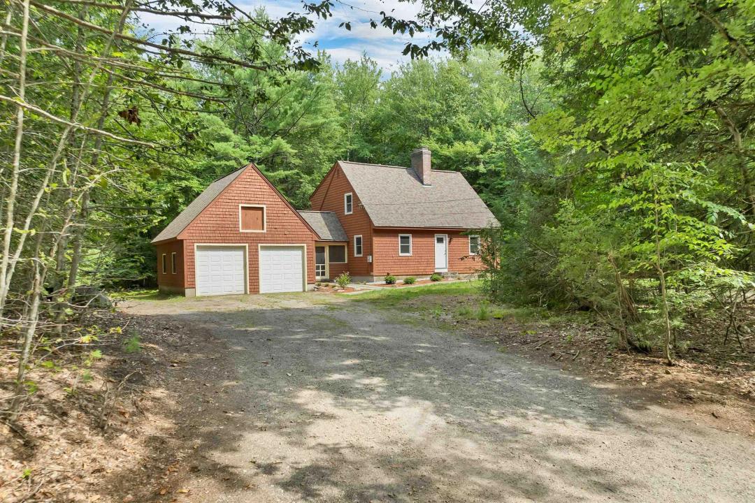 3 Bedrooms2 Bathroom on 2.22 Acres at 111 Town Farm Road