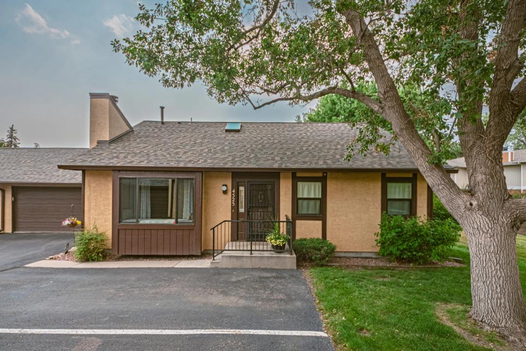 Winewood Village Ranch-Style Condo