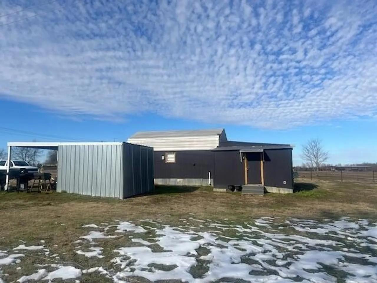 81818690-20