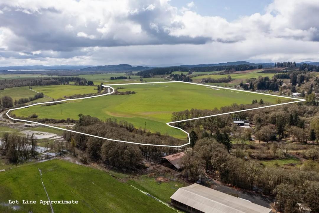 0 Applegate Trail