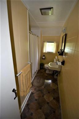 82908911-43