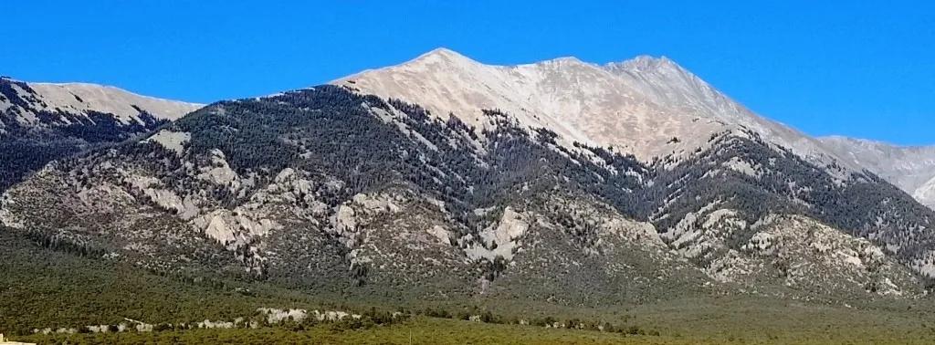 Towering Mountain views - Sweeping Valley views
