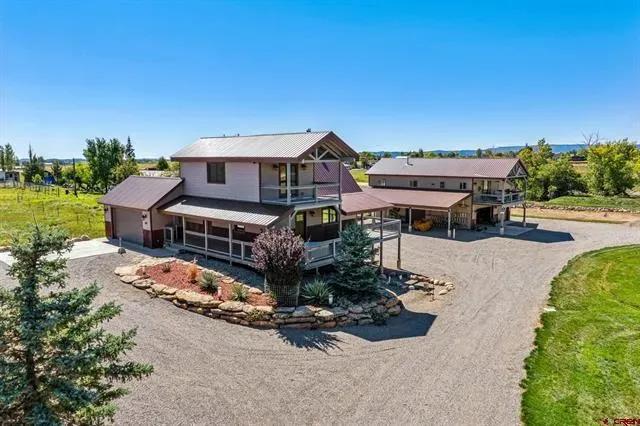 64 Summer Lane