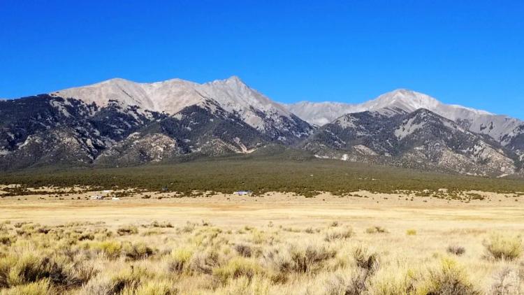 10 Acres in San Luis Valley - Incredible Mountain Views!!