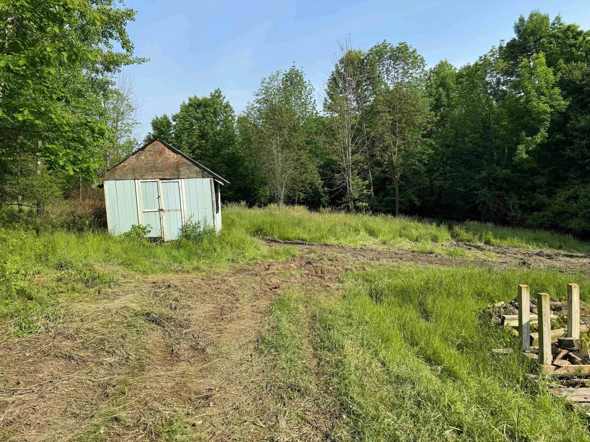 83902331-8