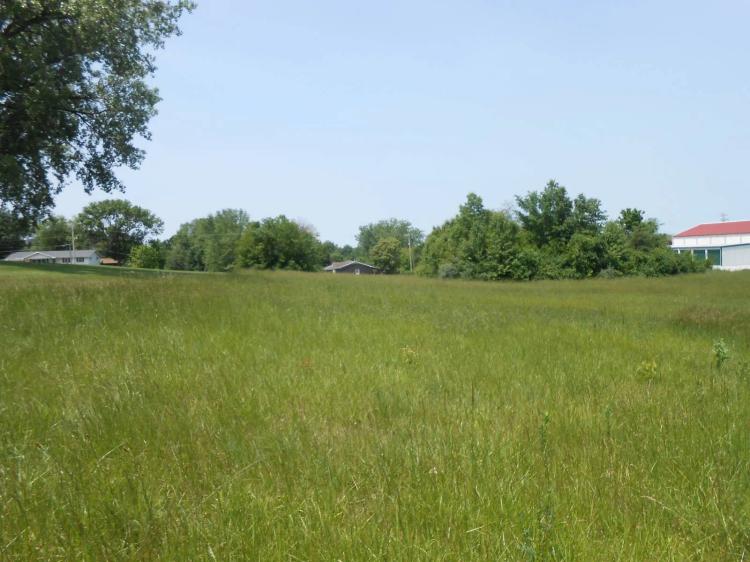 Prime Commercial Lot for Sale in Albany, MO
