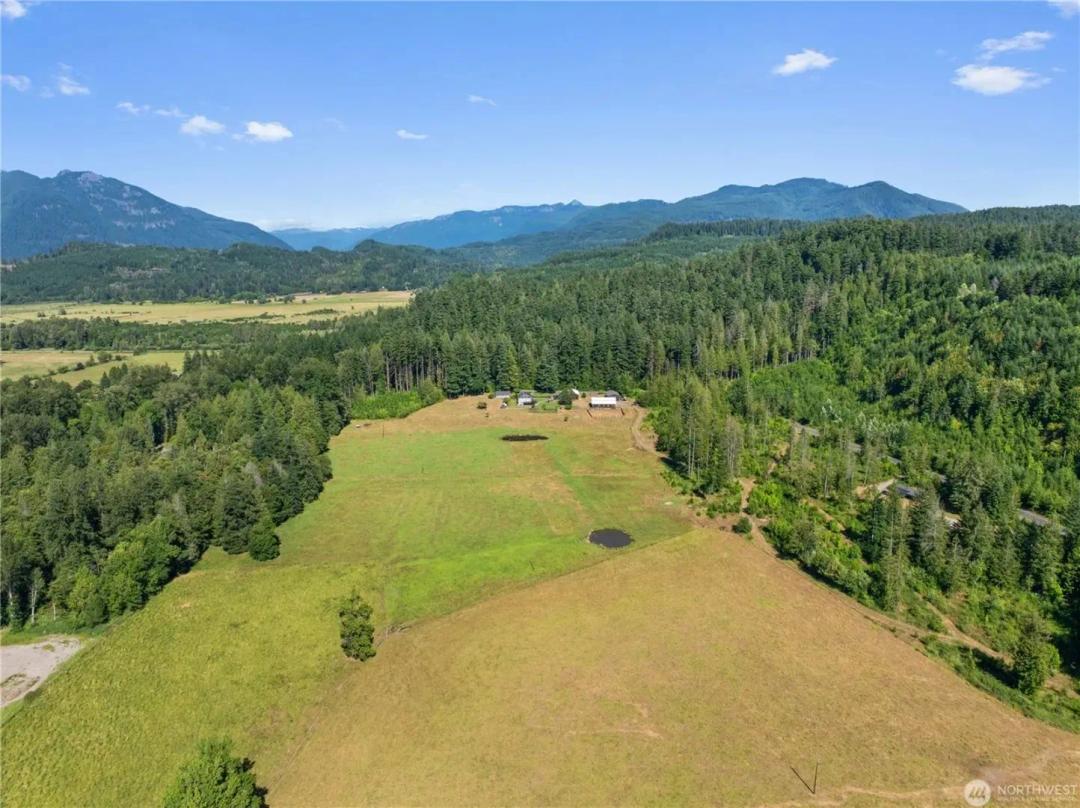 Randle Farm with multiple homes & ABB