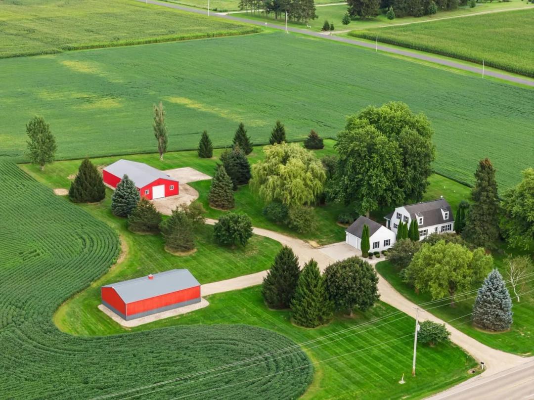 Listing #19735 - 44.25 acres in Dane County, WI