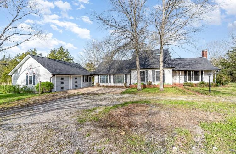 2159 Verona Caney rd. Lewisburg, TN