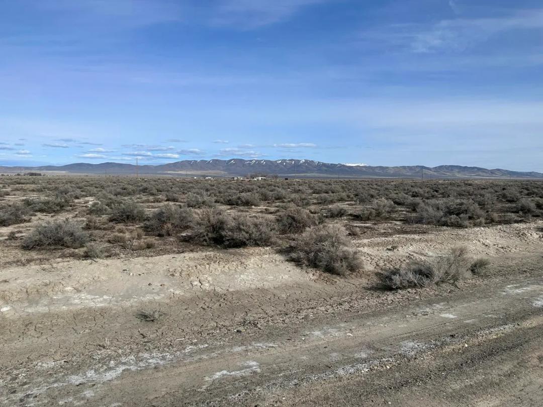 Paradise Valley - 5 Acres in a Quiet Area - Power - Easy Access