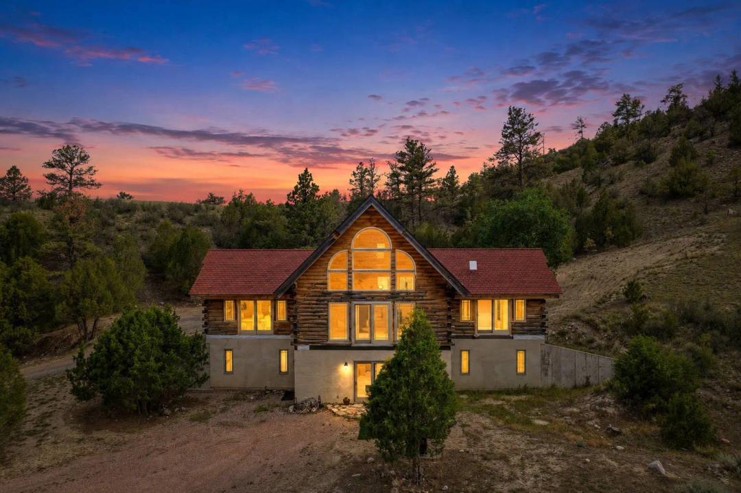 5 Bedrooms4 Bathroom on 446.00 Acres at 243 Pleasant Valley Rd