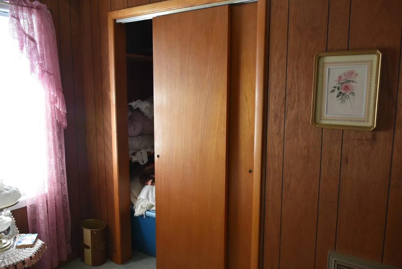 84830448-44