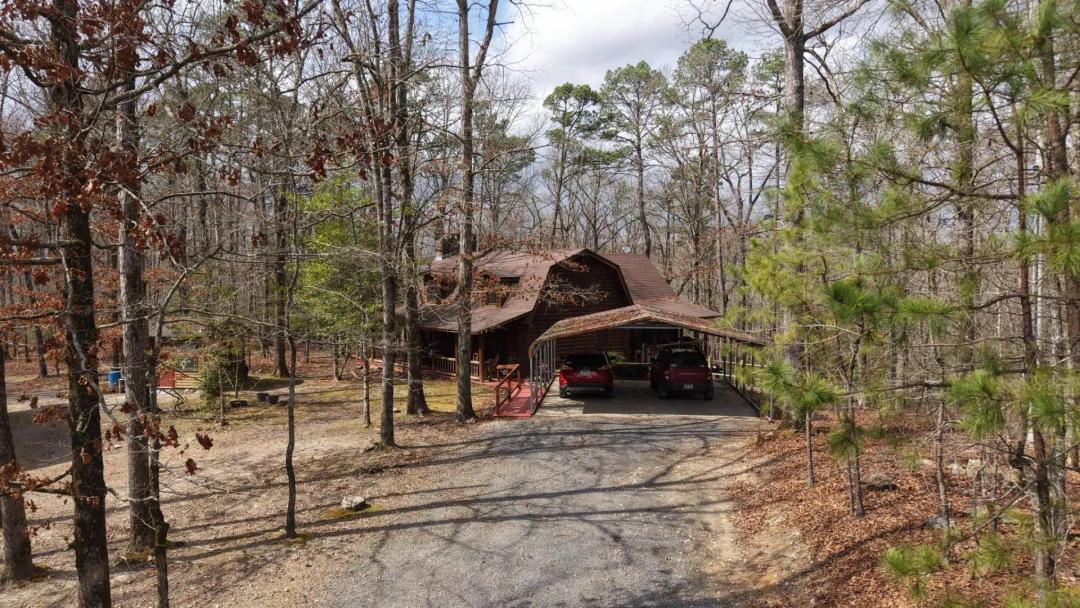 A Home on 4.54 Acres in Polk County, AR