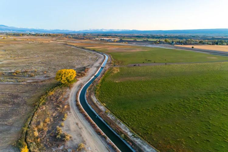 Montrose CO cattle ranch, irrigated farm, vacant land for sale