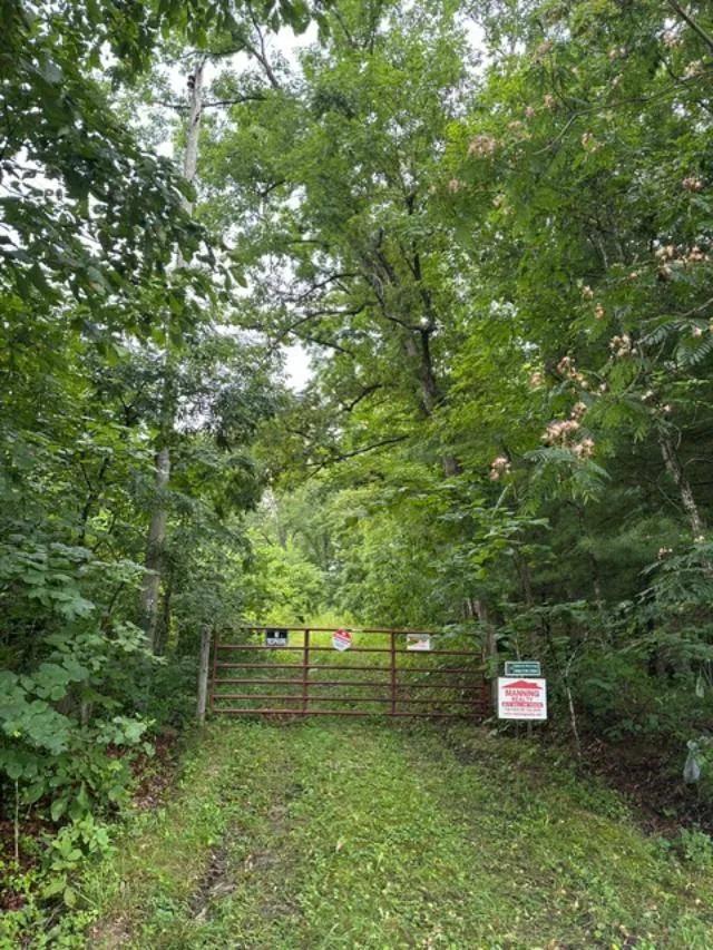 SALE PENDING: 150+/-AC OVERLOOKING LAUREL ELLIOTT CO. KY$249,900