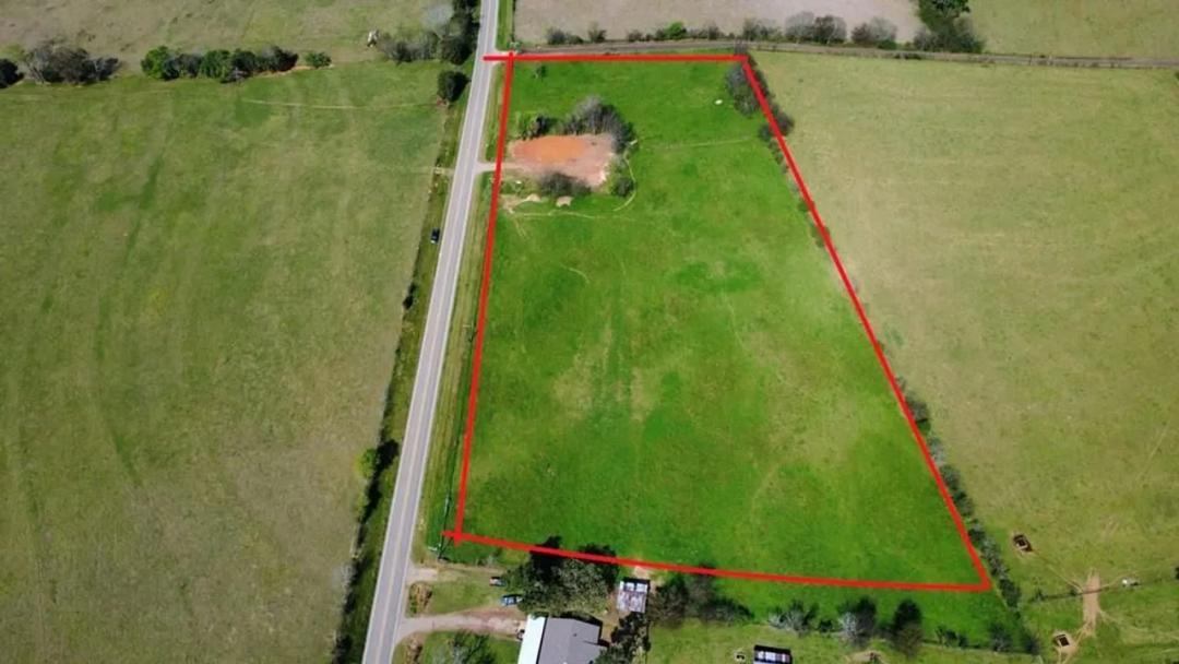 12077 FM 241 South Alto, TX 75925