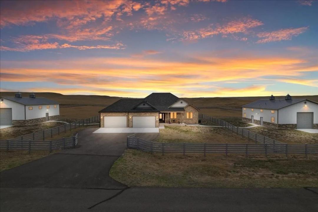 1688 Espen Trail | Cheyenne Luxury Home & Horse Property