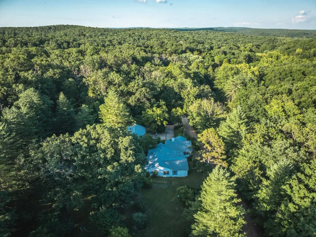 Recreational or Homestead, 4.8 acres and home REDUCED Steelville, Missouri