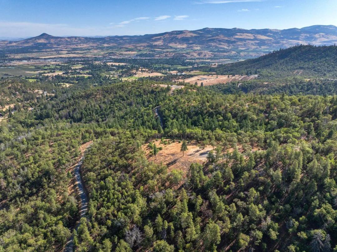 20 Acres of Land for Sale in Medford, OR