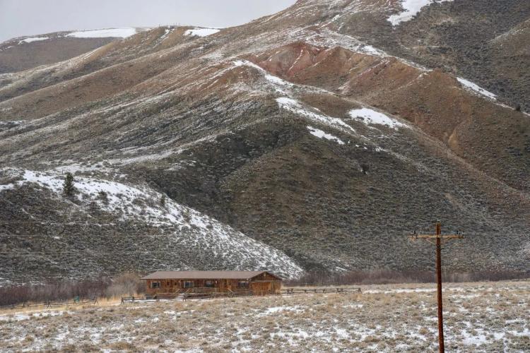 Dubois Wyoming Cabin