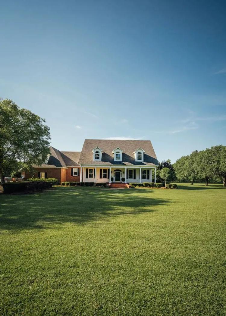 33.64 Acres with a Home in Humphreys County, MS