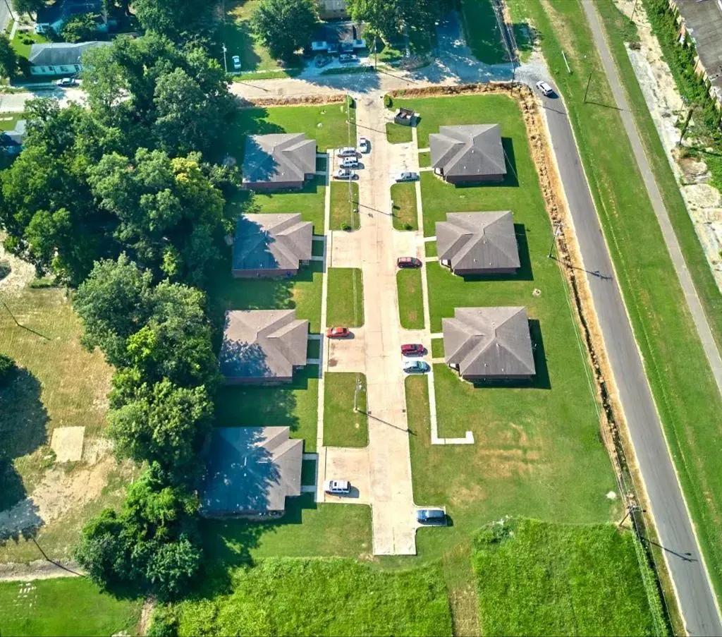 4.3 Acres with a Duplex at 412 E. Hays Street in Washington County in Hollandale, MS