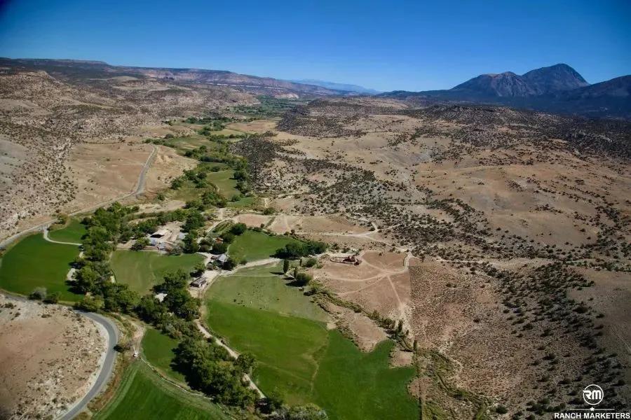 McElmo Creek Guest Ranch