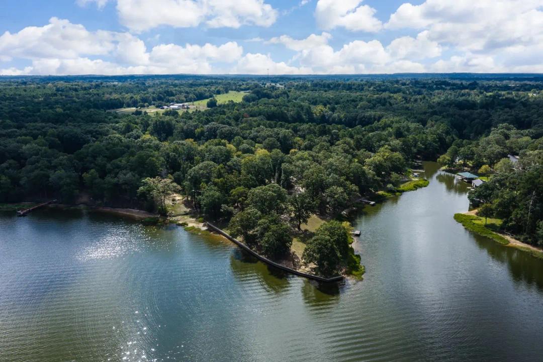 Lake Tyler East Large Waterfront Lot For Sale near Arp TX